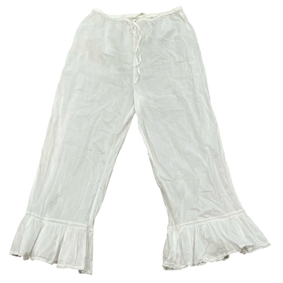 Zara Elegant White Ruffle Hem Pants Lace Detailing Light weight boho Airy Costal - Picture 2 of 7